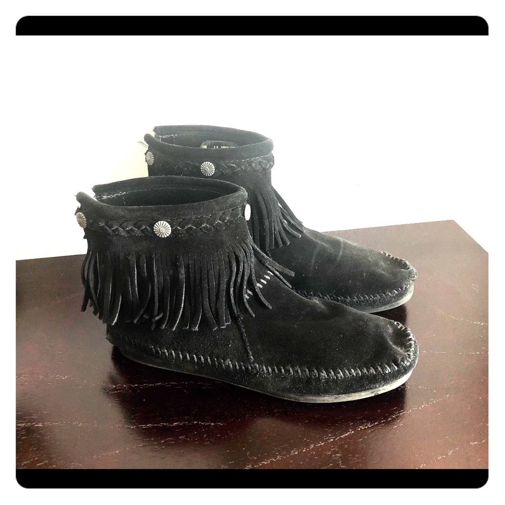 Minnetonka Moccasin Booties